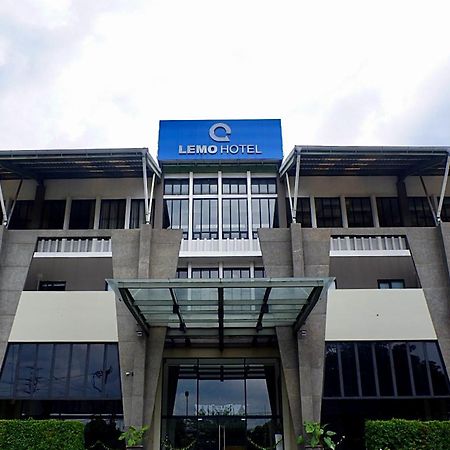 Lemo Hotel Serpong Tangerang Kültér fotó
