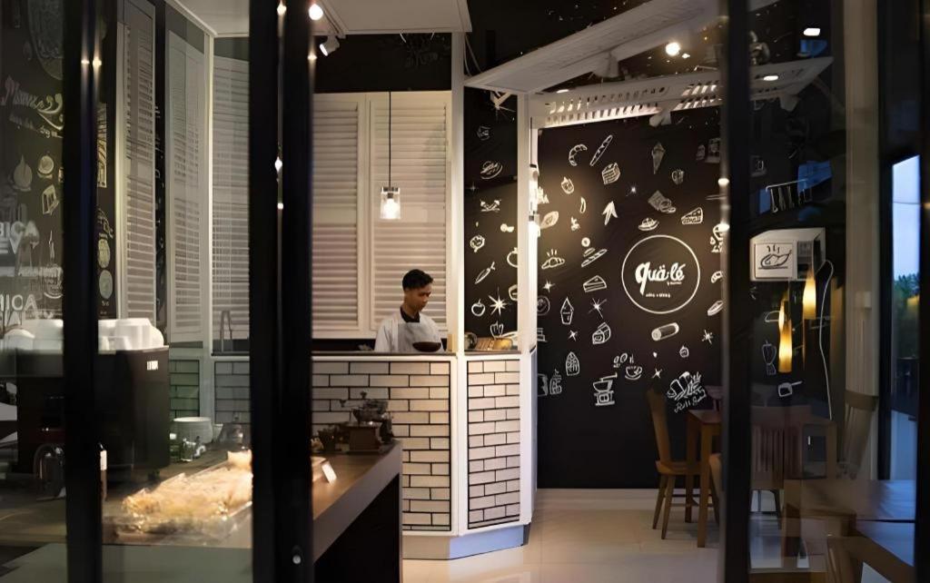 Lemo Hotel Serpong Tangerang Kültér fotó
