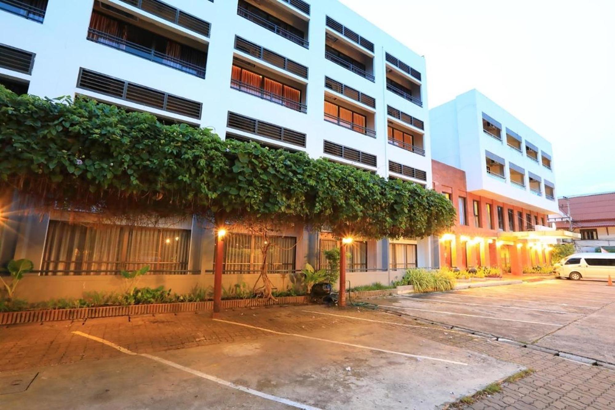Lemo Hotel Serpong Tangerang Kültér fotó