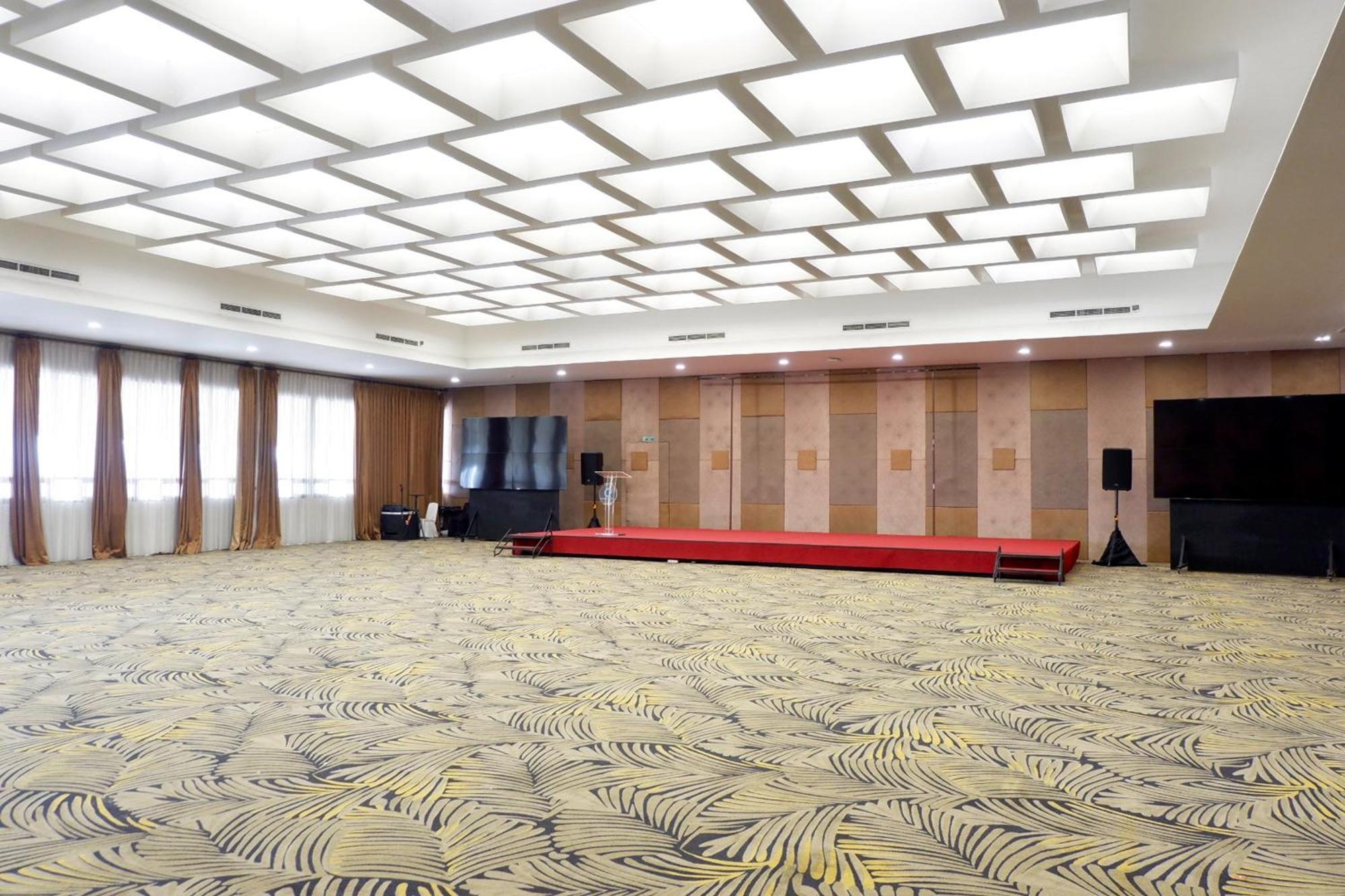 Lemo Hotel Serpong Tangerang Kültér fotó