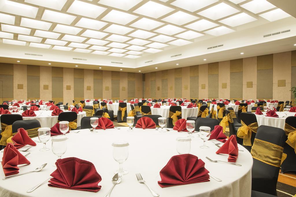Lemo Hotel Serpong Tangerang Kültér fotó