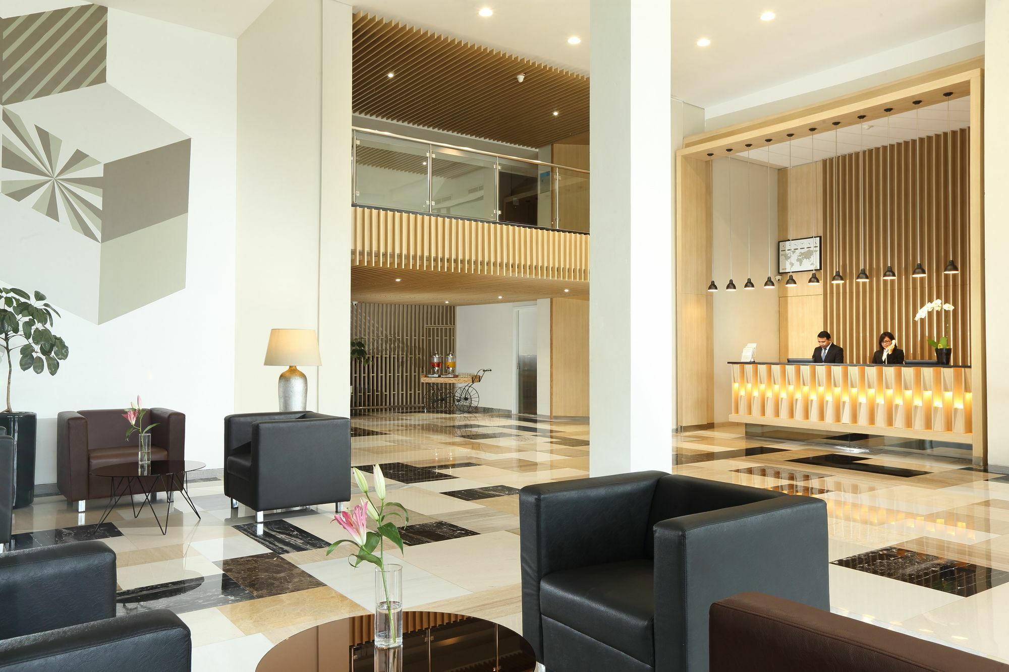 Lemo Hotel Serpong Tangerang Kültér fotó